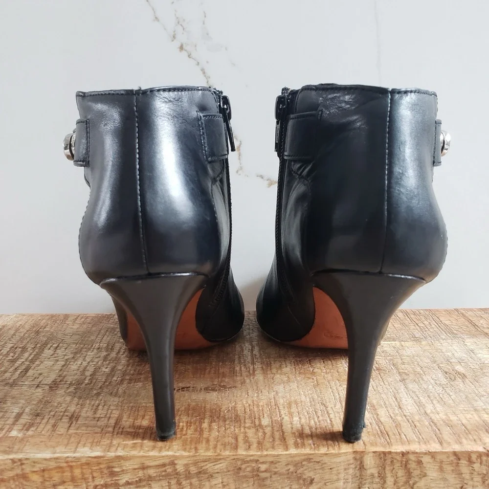 COACH Boots Womens 6.5 Black Sondra Leather High Heel Belted Booties‎